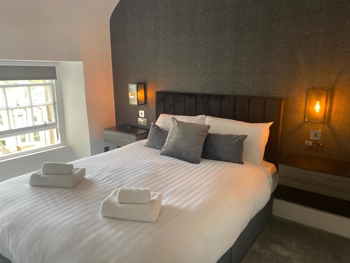 Luxury Royal Mile Boutique 2Bedroom Apartment Единбург Екстериор снимка